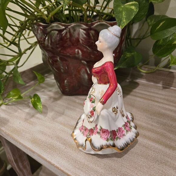 Elegant Figurine with Floral Gold Trimmed Dress, 8 Inches - Picture 7 of 11